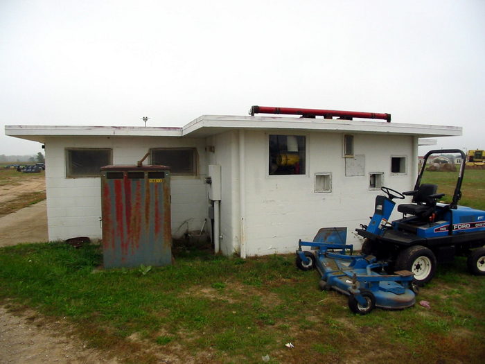 Big Rapids Drive-In Theatre - October 2002 Photo (newer photo)